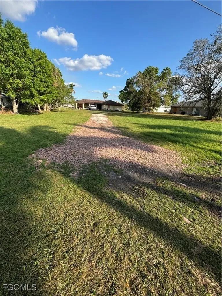 310 Georgia Avenue Fort Myers FL 33905