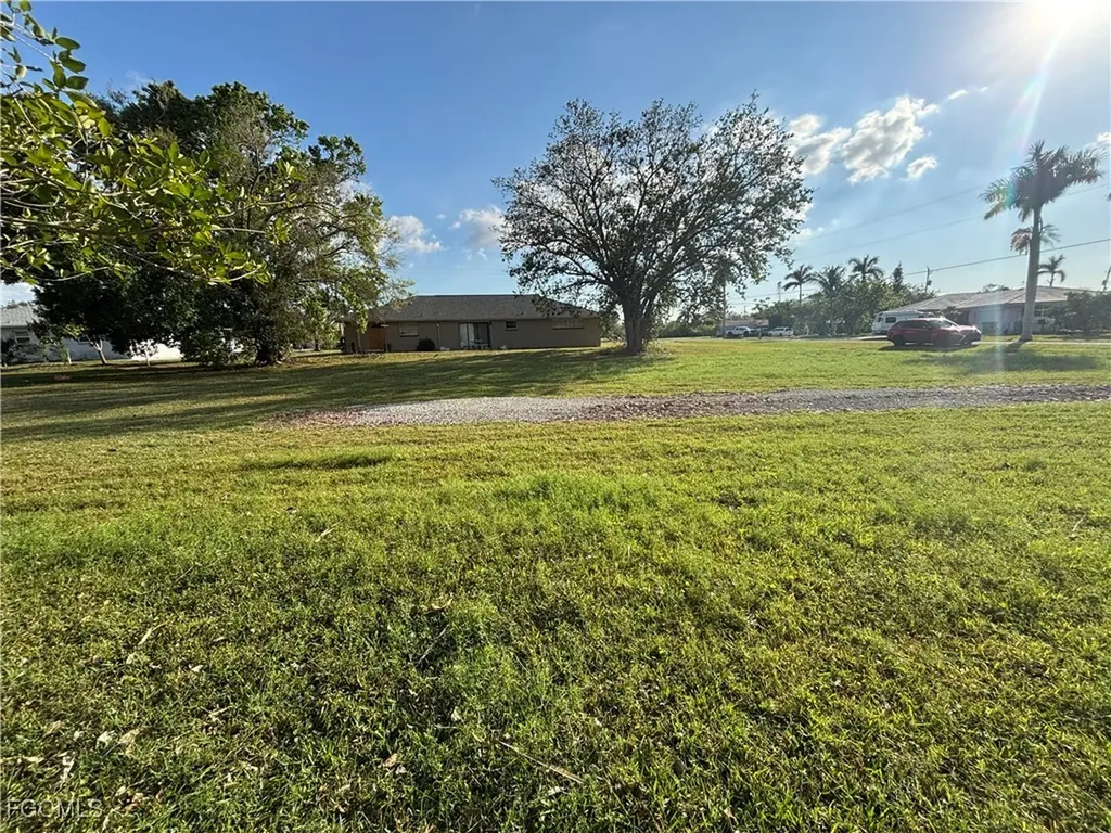 310 Georgia Avenue Fort Myers FL 33905