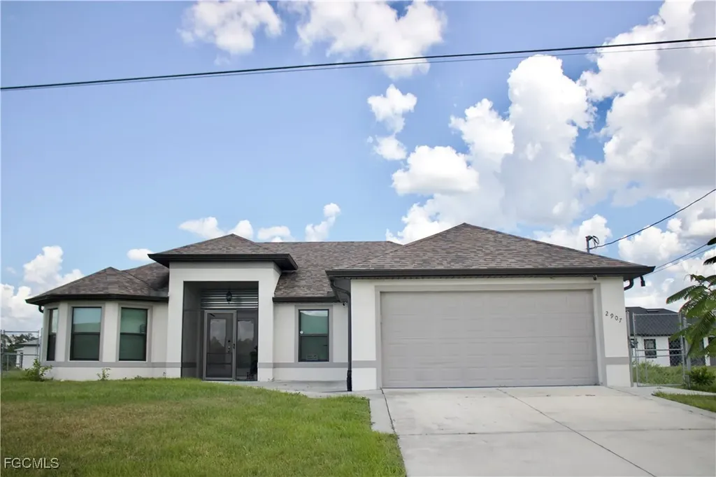 2907 Donald Avenue S Lehigh Acres FL 33976