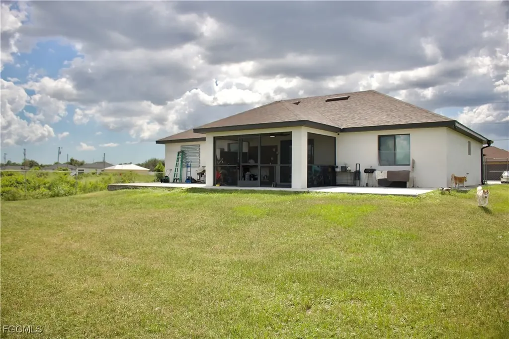 2907 Donald Avenue S Lehigh Acres FL 33976