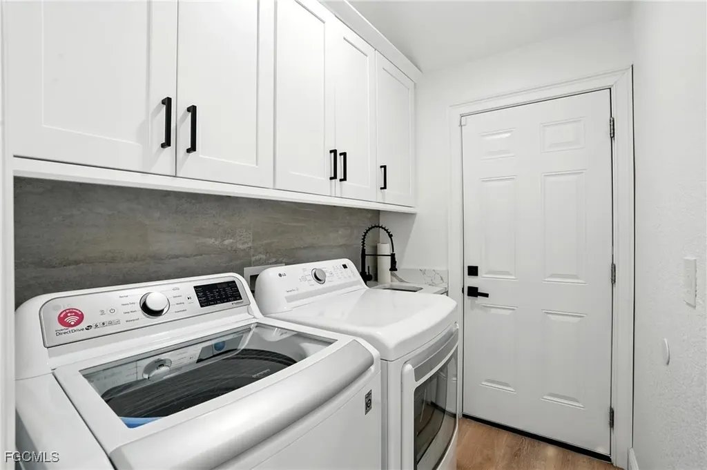 2314 SE 18th Avenue Cape Coral FL 33990