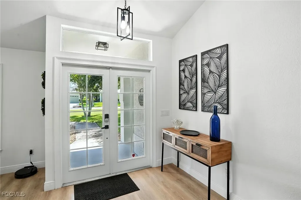 2314 SE 18th Avenue Cape Coral FL 33990