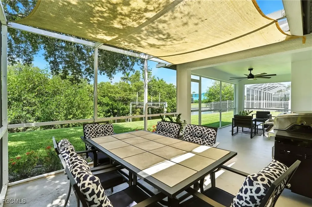 2314 SE 18th Avenue Cape Coral FL 33990