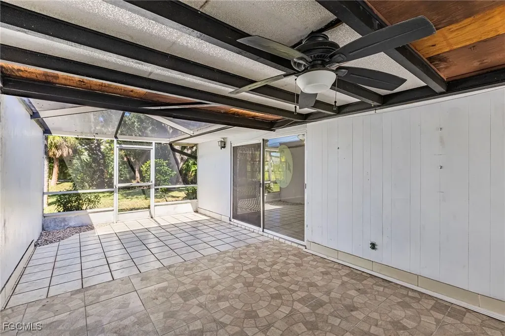 536 Pangola Drive North Fort Myers FL 33903