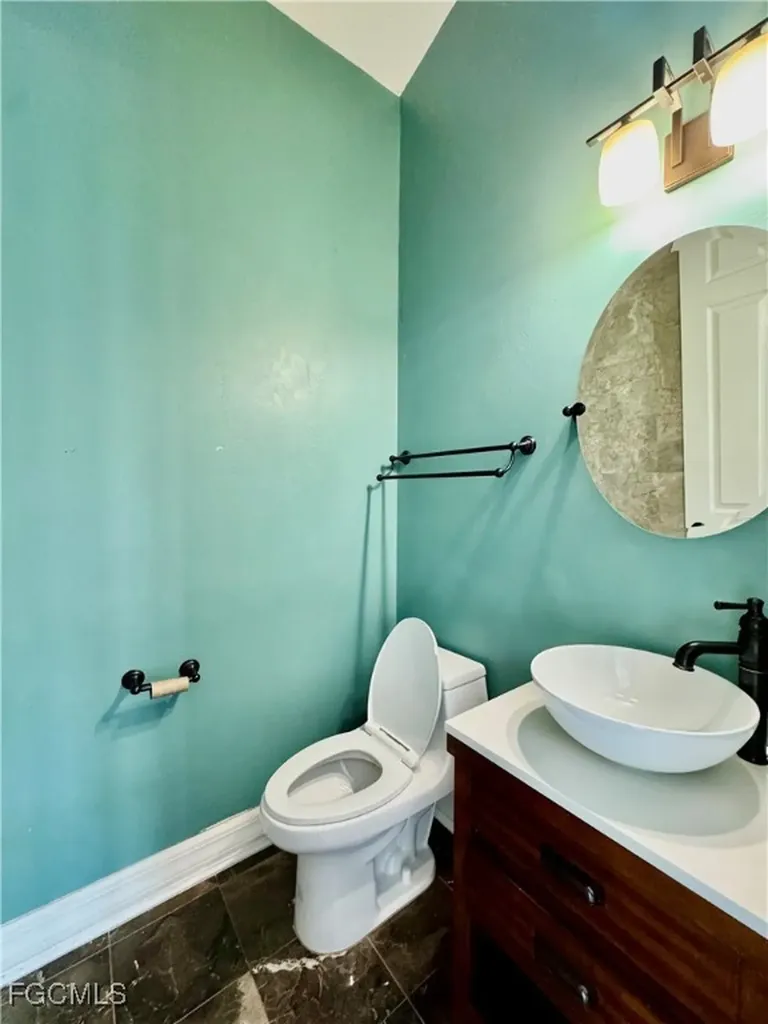 14370 Mcgregor Boulevard Fort Myers FL 33919