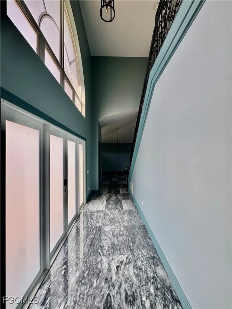 14370 Mcgregor Boulevard Fort Myers FL 33919