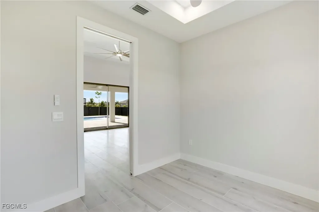 1020 NW 33rd Place Cape Coral FL 33993