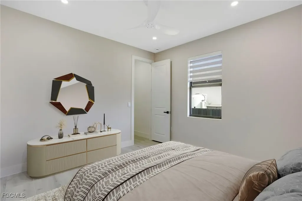 1020 NW 33rd Place Cape Coral FL 33993