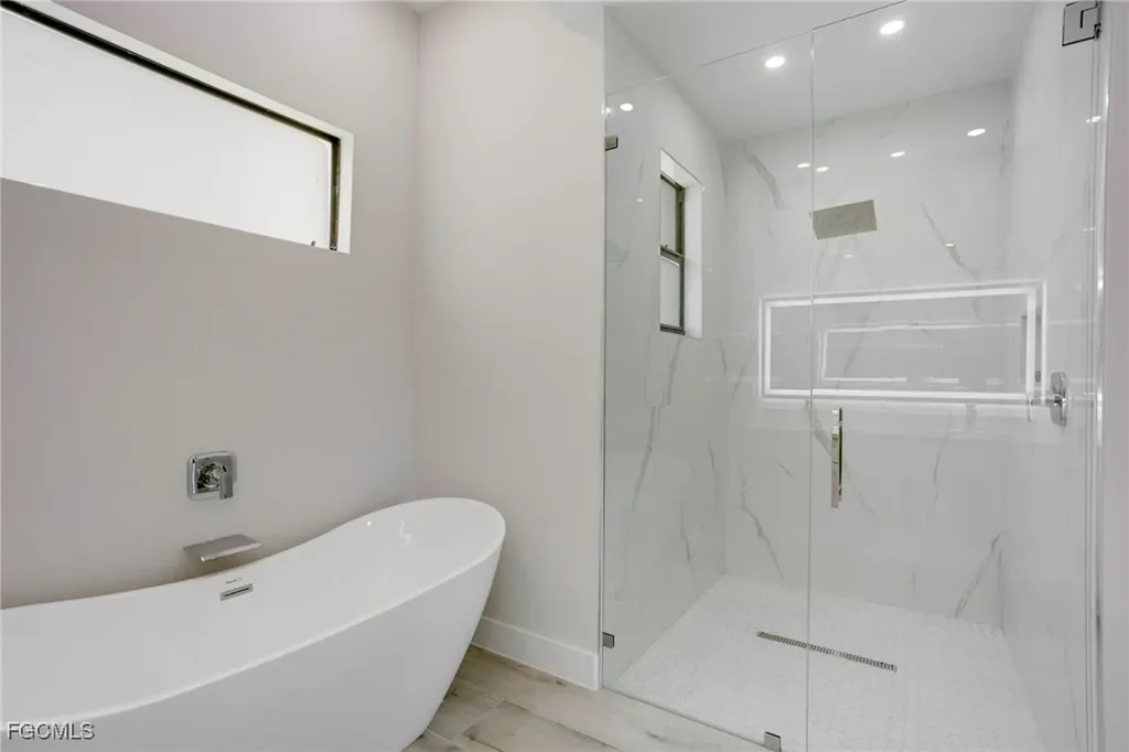 1020 NW 33rd Place Cape Coral FL 33993