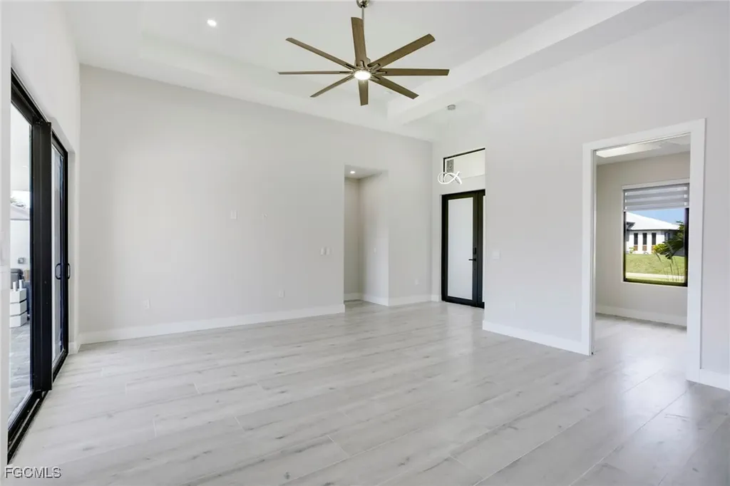 1020 NW 33rd Place Cape Coral FL 33993