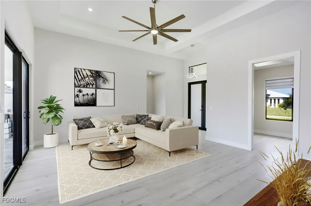 1020 NW 33rd Place Cape Coral FL 33993