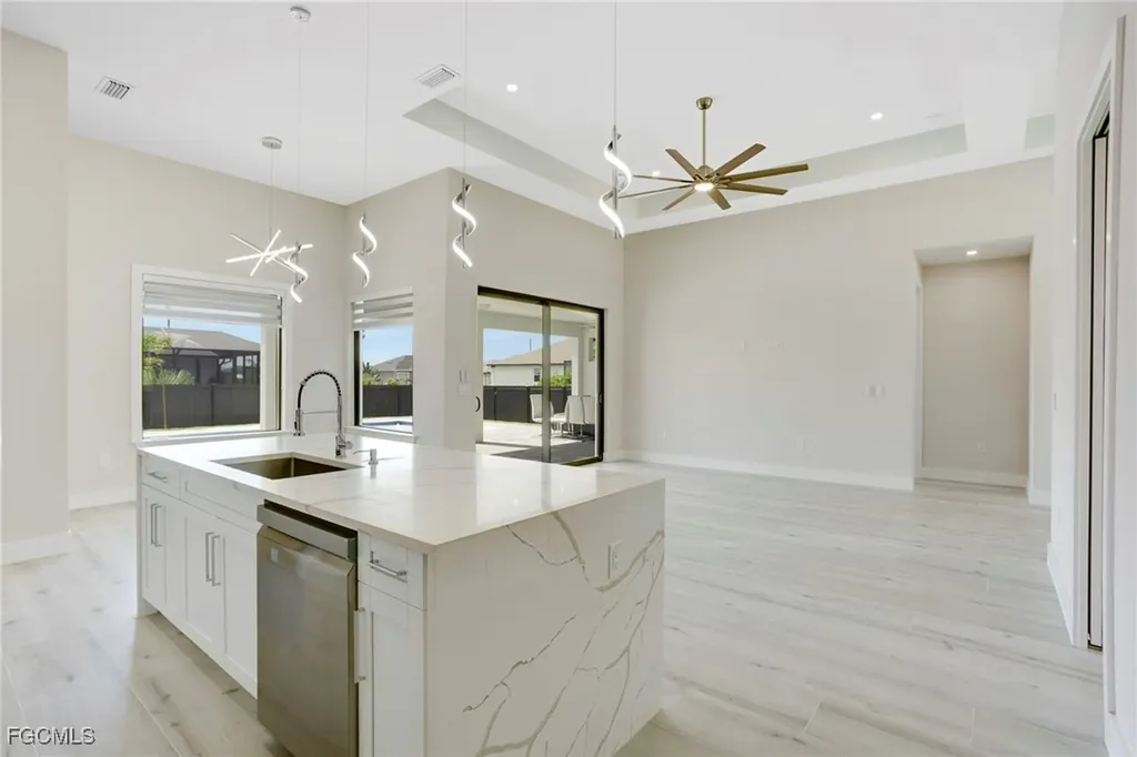 1020 NW 33rd Place Cape Coral FL 33993