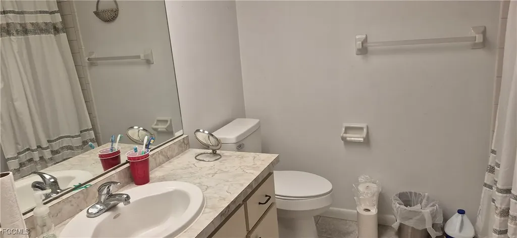 3914 SE 12th Avenue Cape Coral FL 33904
