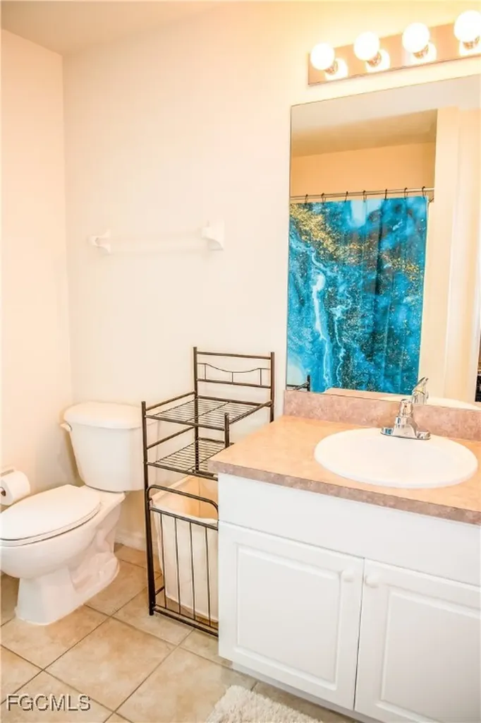 1319 SE 39th Terrace Cape Coral FL 33904