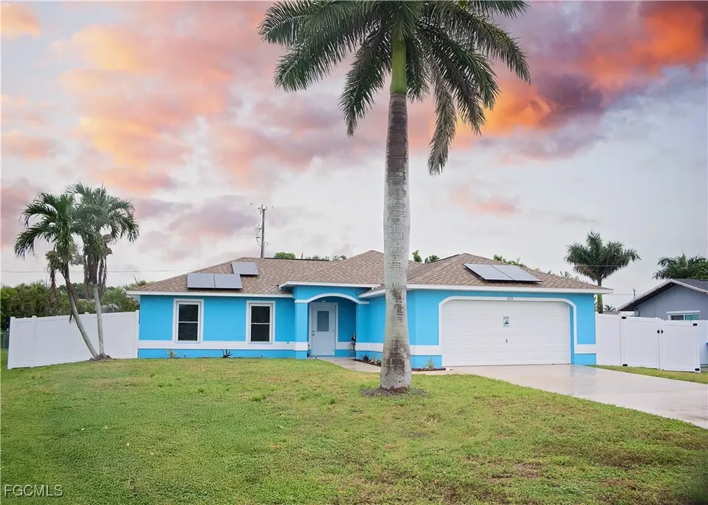 1319 SE 39th Terrace Cape Coral FL 33904