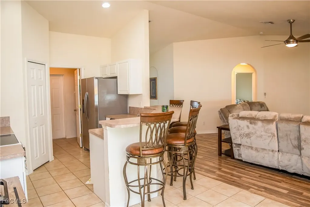 1319 SE 39th Terrace Cape Coral FL 33904