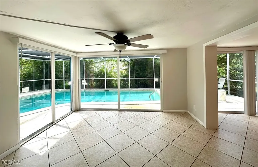 2400 Hunter Terrace Fort Myers FL 33901