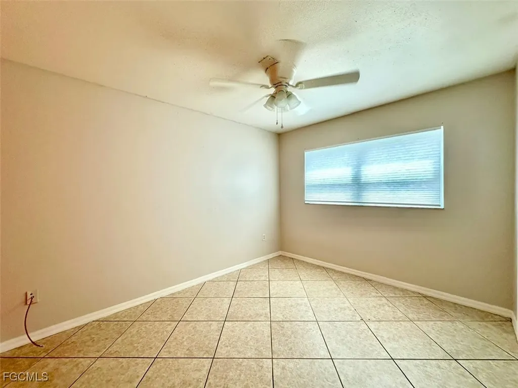 2400 Hunter Terrace Fort Myers FL 33901