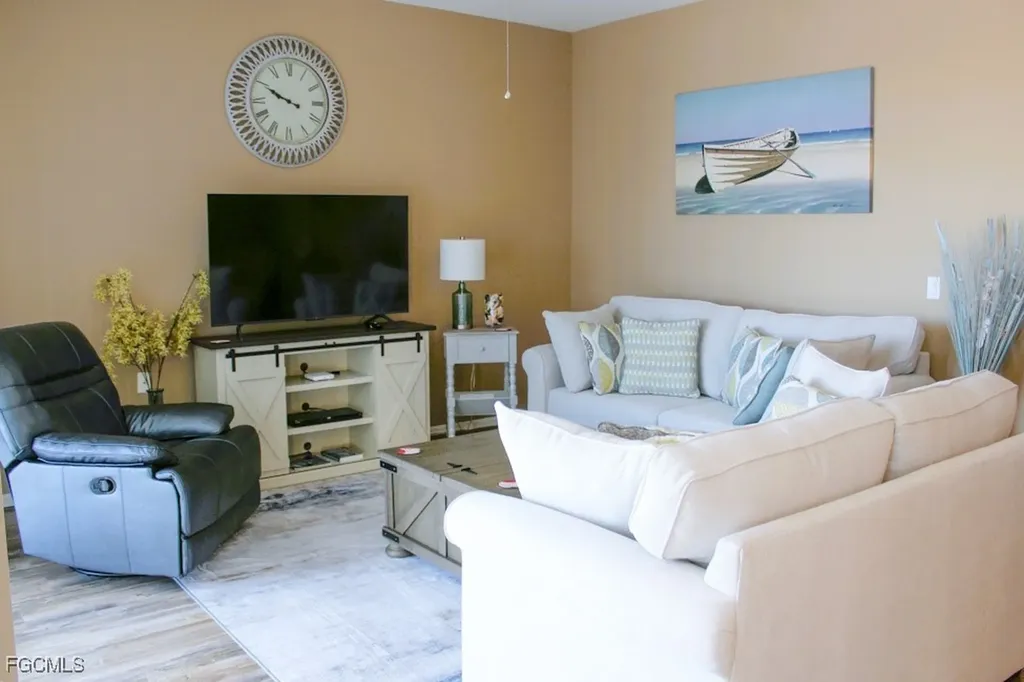 16685 Lake Circle Drive Fort Myers FL 33908