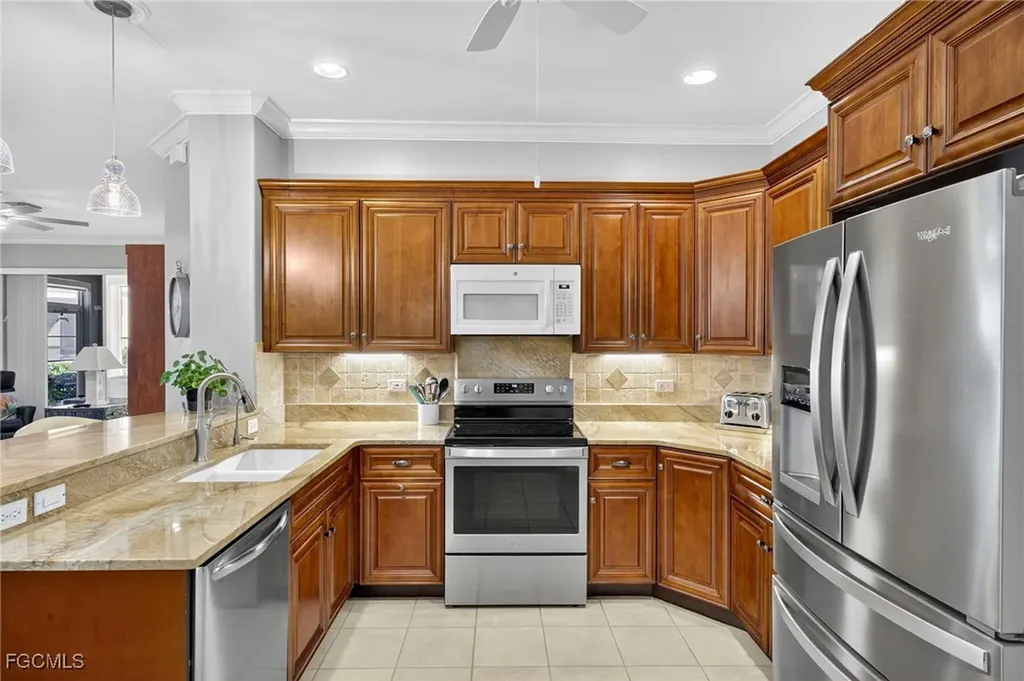 8796 Stockbridge Drive Fort Myers FL 33908