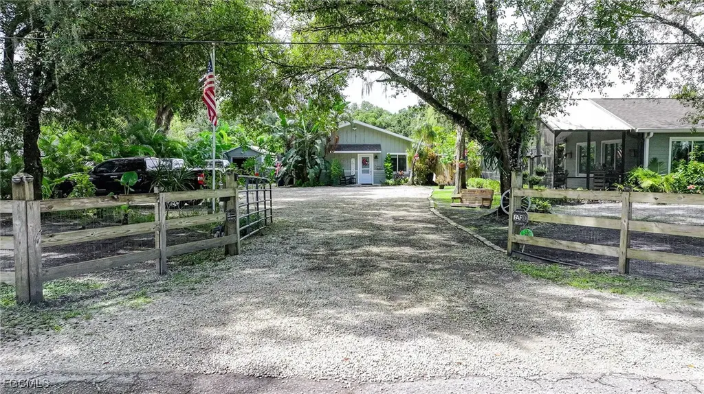 12120 Coyle Road Fort Myers FL 33905