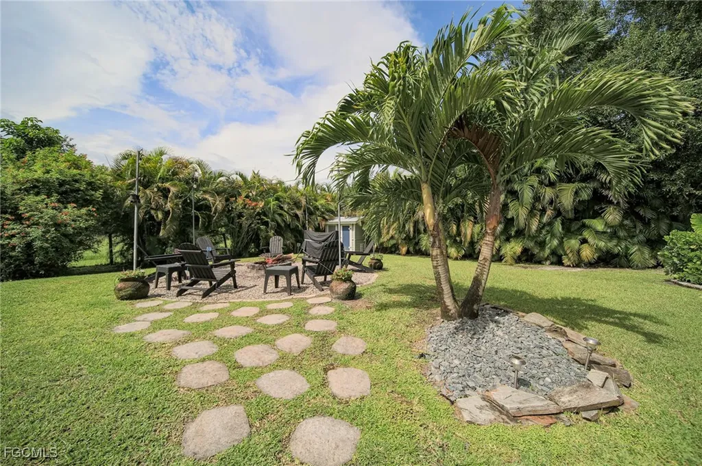 12120 Coyle Road Fort Myers FL 33905