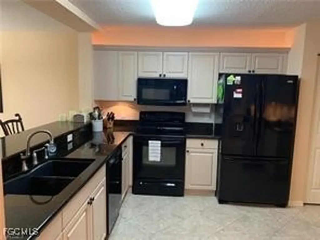 9435 Sunset Harbor Lane Fort Myers FL 33919