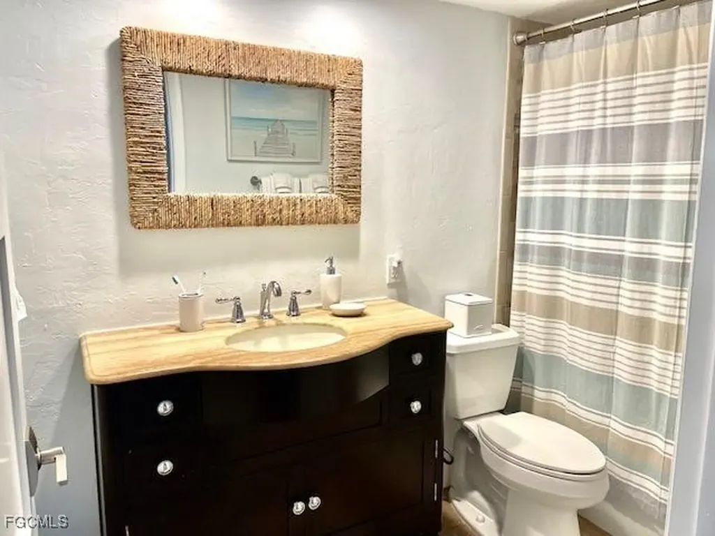 4240 Steamboat Bend Fort Myers FL 33919