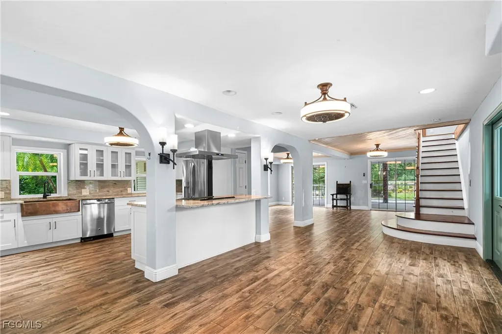 15560 S Pebble Lane Fort Myers FL 33912