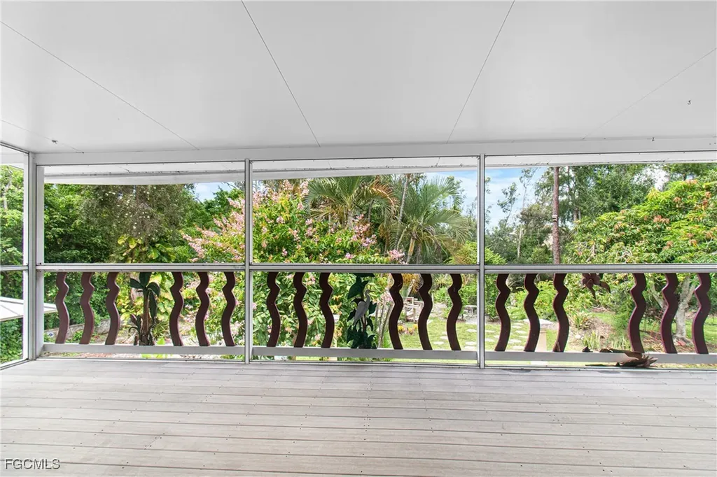 15560 S Pebble Lane Fort Myers FL 33912