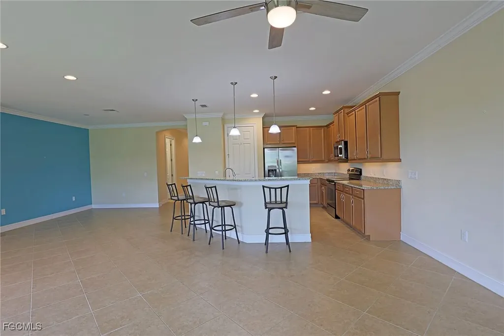 8100 Banyan Breeze Way Fort Myers FL 33908