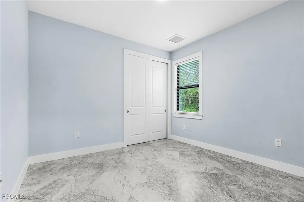 408 41st Avenue NE Naples FL 34120