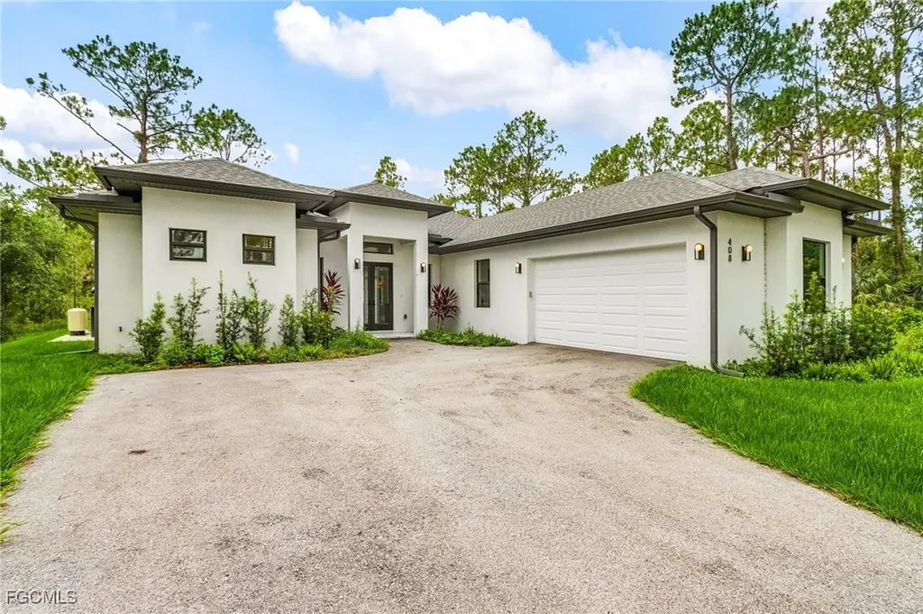 408 41st Avenue NE Naples FL 34120