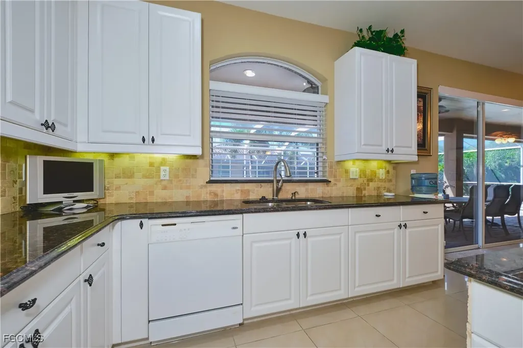 1820 SW 49th Terrace Cape Coral FL 33914