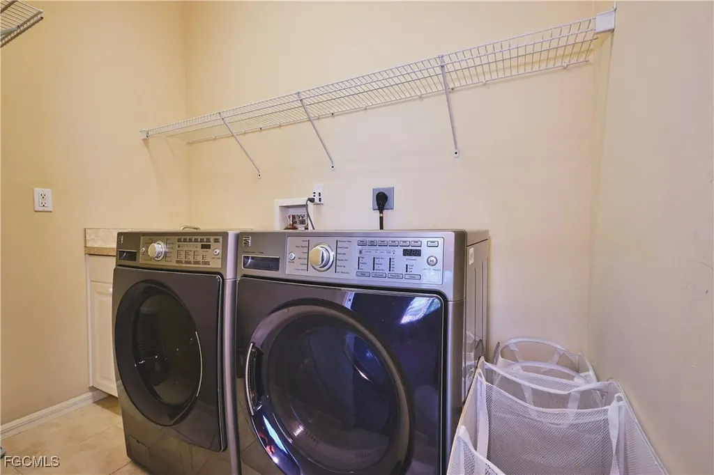 1820 SW 49th Terrace Cape Coral FL 33914