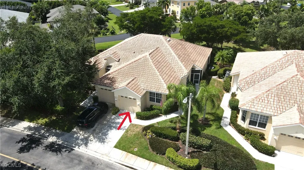 8793 Middlebrook Drive Fort Myers FL 33908