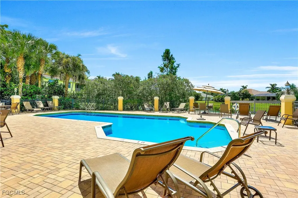 5609 Harbour Circle Cape Coral FL 33914