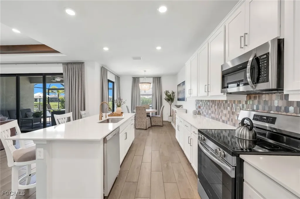 11243 Canopy Loop Fort Myers FL 33913