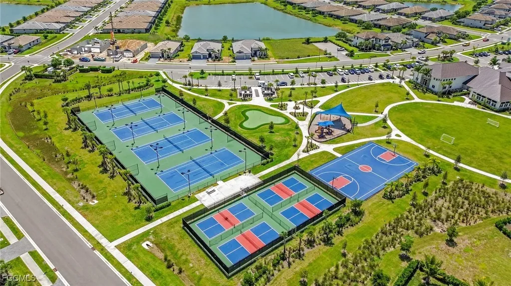 11243 Canopy Loop Fort Myers FL 33913