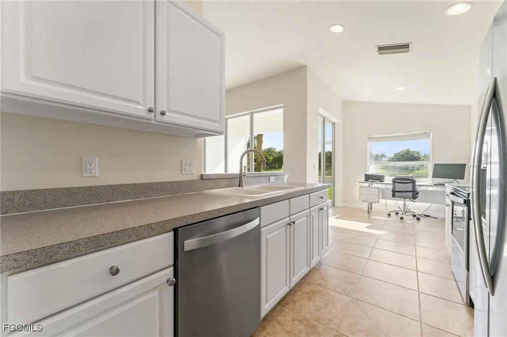 2476 Belleville Court Cape Coral FL 33991