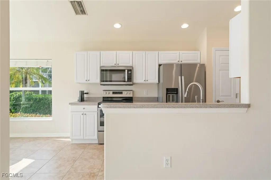 2476 Belleville Court Cape Coral FL 33991