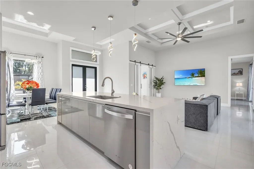 1103 SE 18th Street Cape Coral FL 33990