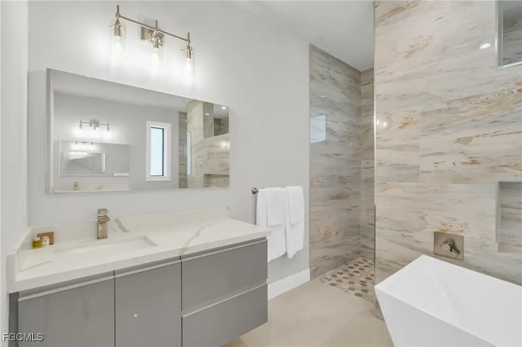 1103 SE 18th Street Cape Coral FL 33990