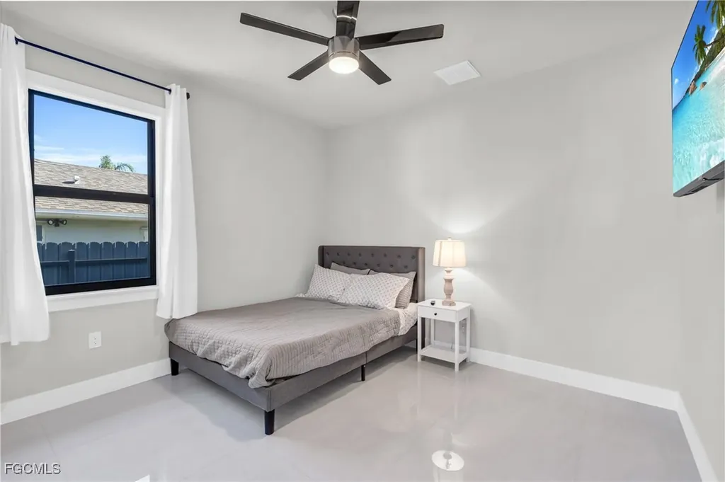 1103 SE 18th Street Cape Coral FL 33990