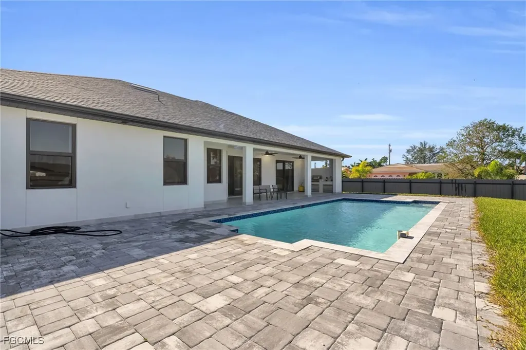 1103 SE 18th Street Cape Coral FL 33990