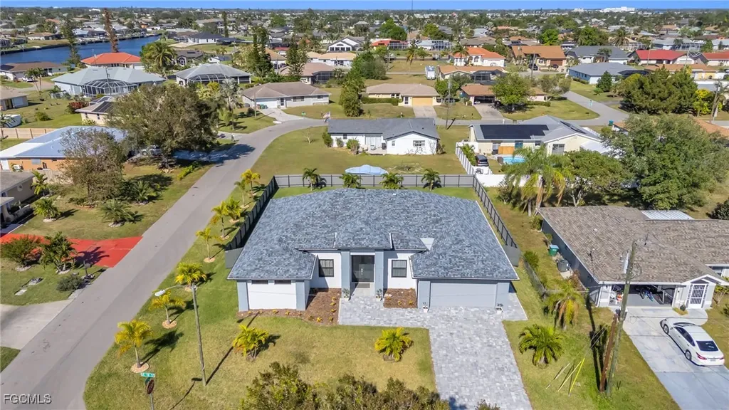 1103 SE 18th Street Cape Coral FL 33990