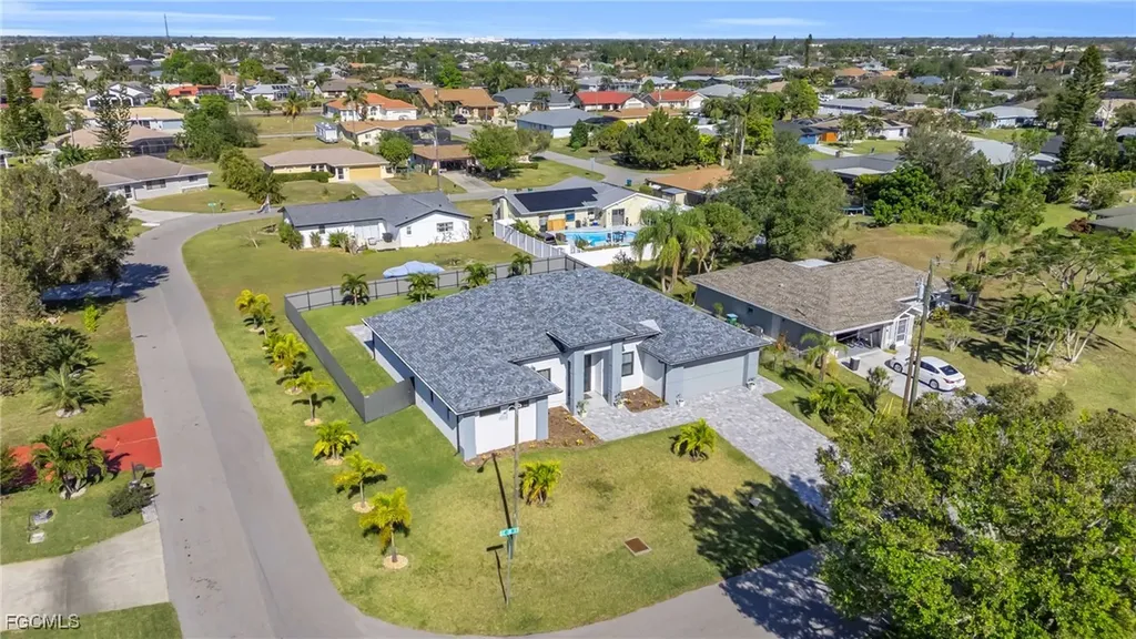 1103 SE 18th Street Cape Coral FL 33990