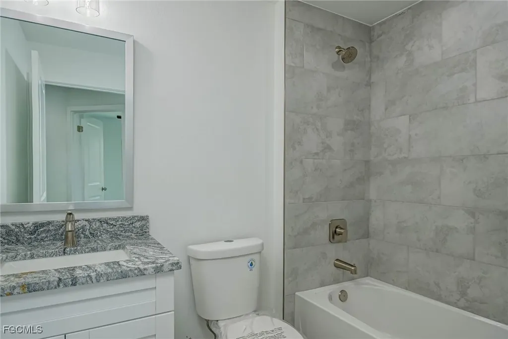 1037 Cheney Avenue S Lehigh Acres FL 33974