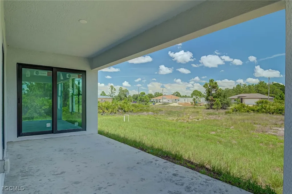 1037 Cheney Avenue S Lehigh Acres FL 33974