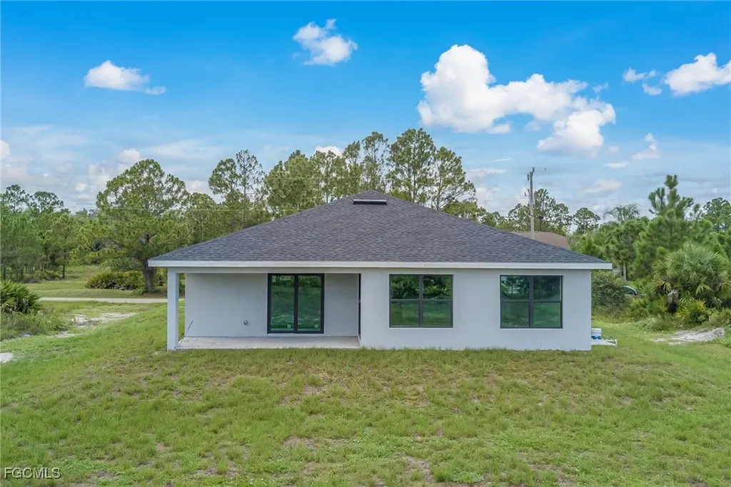 1037 Cheney Avenue S Lehigh Acres FL 33974
